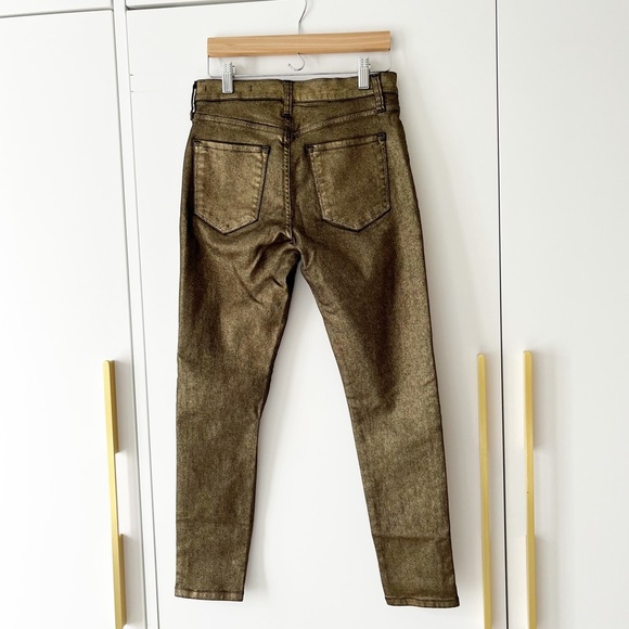 BNWOT Banana Republic Premium denim in Gold - Picture 3 of 4